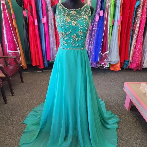 Envious Couture | Dresses | Envious Couture 506 Aquamarine Size 18  Promevening Formal | Poshmark